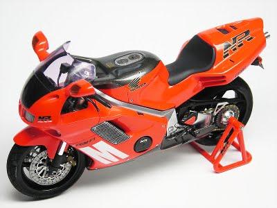 Honda NR 750 Suzuka Marshal Bike by Max Moto Modeling