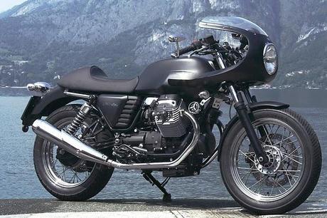 Guzzi V7 Cafe