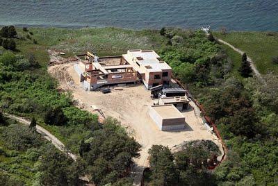 Lady Gaga a Martha's Vineyard costruisce casa (foto)