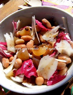 Onion and beans salad