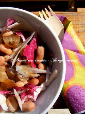 Onion and beans salad