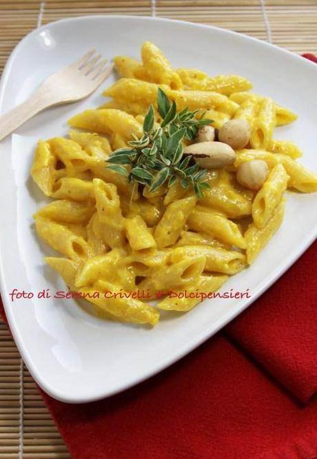 PENNE ALLA CREME FRAICHE E ZAFFERANO di Dolcipensieri