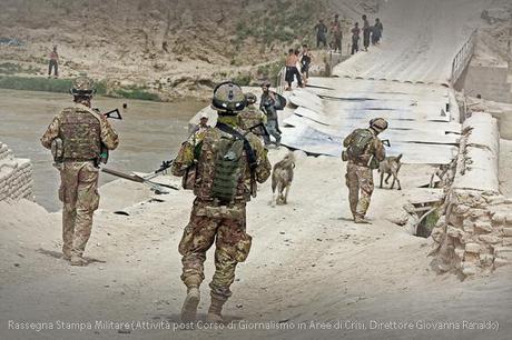Afganistan, Messa in sicurezza di nuovi territori, in foto truppe Italiane