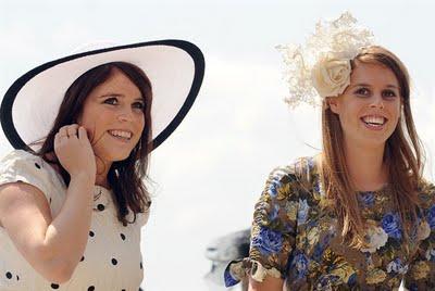 William, Kate e Harry a Epsom: campa cavallo e tanto di cappello