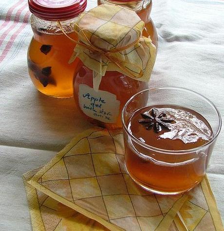 apple jelly with star anise
