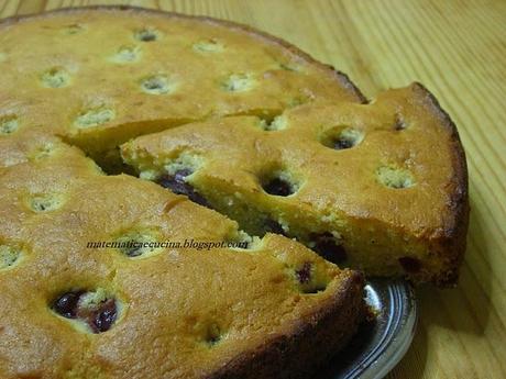 Torta di Ciliege con Mandorle