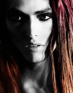 Dafne Cejas in Dolce & Gabbana su Flair Austria