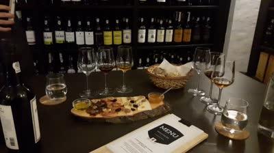 Prova di vini di Porto a Lisbona, un tour tra vini e Fado con me Vini di Porto a Lisbona