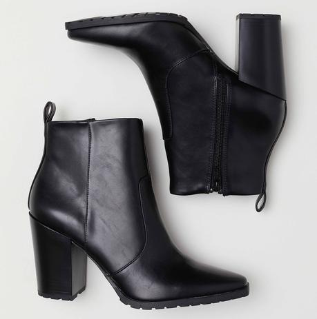 DA H&M GRANDI SALDI CON SCONTI FINO AL -60% ONLINE E NEI NEGOZI DA H&M GRANDI SALDI CON SCONTI FINO AL -60% ONLINE E NEI NEGOZI
