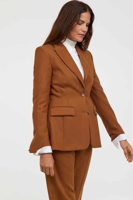 DA H&M GRANDI SALDI CON SCONTI FINO AL -60% ONLINE E NEI NEGOZI DA H&M GRANDI SALDI CON SCONTI FINO AL -60% ONLINE E NEI NEGOZI