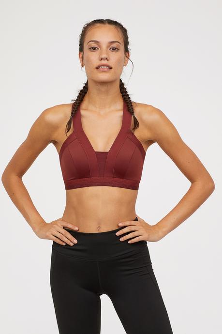DA H&M GRANDI SALDI CON SCONTI FINO AL -60% ONLINE E NEI NEGOZI DA H&M GRANDI SALDI CON SCONTI FINO AL -60% ONLINE E NEI NEGOZI