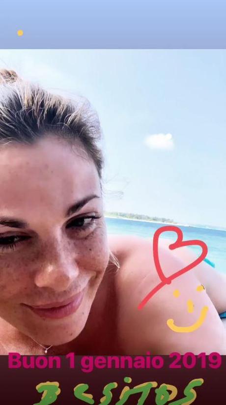 Vanessa Incontrada single alle Maldive in attesa di Sanremo, bellissima al naturale Vanessa Incontrada single alle Maldive in attesa di Sanremo, bellissima al naturale