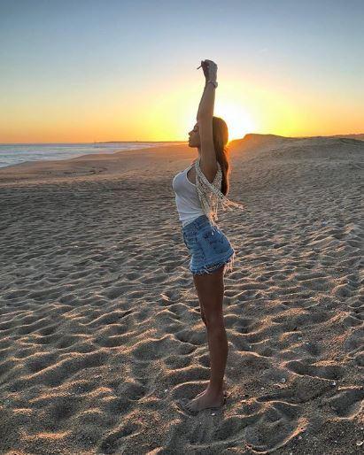 Con chi è in vacanza Belen in Uruguay? Chi sgancia la gossip-bomba Con chi è in vacanza Belen in Uruguay? Chi sgancia la gossip-bomba