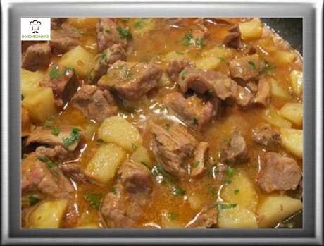 Agglassato (Aggrassatu) di carne con le patate Agglassato (Aggrassatu) di carne con le patate