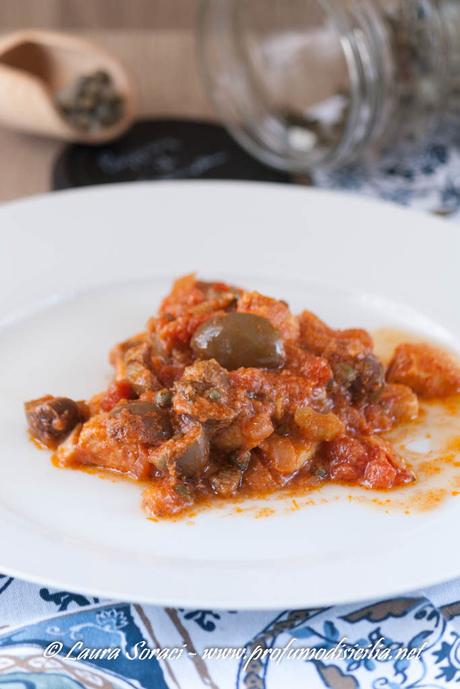 Bocconcini di Pesce Spada a Ghiotta per la Madonna della Lettera I bocconcini di pesce spada a ghiotta un secondo della tradizione messinese per la rubrica L'Italia nel Piatto