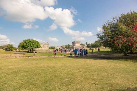 Escursione a Tulum e Coba: due siti Maya affascinanti Escursione a Tulum e Coba: due siti Maya affascinanti