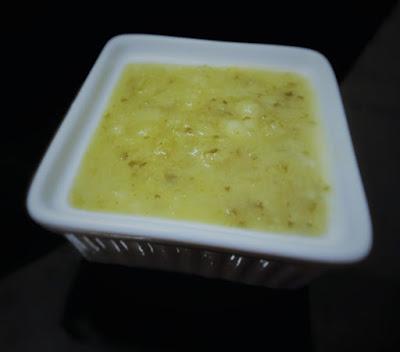 Zuppa vellutata di mele, sedano e zenzero Zuppa vellutata di mele, sedano e zenzero