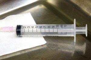Disabile a causa del vaccino: Ministero condannato a risarcire la famiglia vaccini