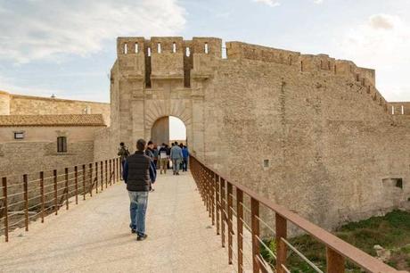 Siracusa in un giorno: che cosa vedere? Siracusa in un giorno: che cosa vedere?