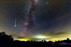 “Le astronavi aliene usano l’energia dei buchi neri” COME TROVARE UNA CIVILTÀ INTELLIGENTE NELLO SPAZIO?