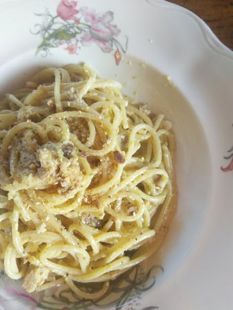 Vermicelli con pesto di pistacchio e tonno...e un segreto tutto siciliano! Vermicelli con pesto di pistacchio e tonno...e un segreto tutto siciliano!