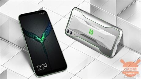 Xiaomi Black Shark 2 Ufficiale: Specifiche e prezzi della bestia! Xiaomi Black Shark 2 specs