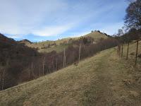 Da Muggio, salita al Monte d'Orimento. Da Muggio, salita al Monte d'Orimento.