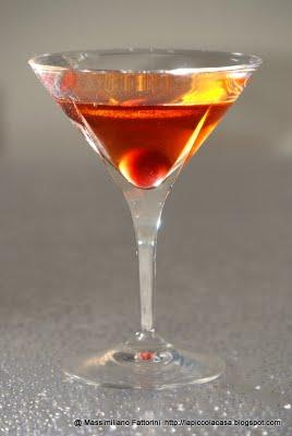 Il cocktail del sabato: la ricetta del Gin Manhattan