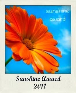 Sunshine award! Sunshine award!