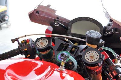 Yoshimura GSX-R 1000 K11 WSBK 2011