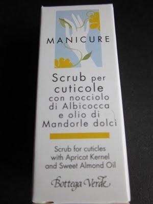 Bottega Verde: Scrub per Cuticole con Nocciolo di Albicocca e Olio di Mandorle Dolci