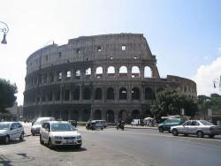 Traffico_Colosseo_Roma