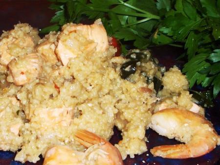 Cuscus con salmone e spezie