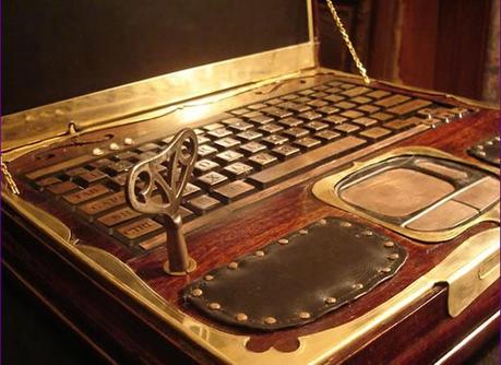 Il notebook in stile Steampunk è in vendita!