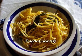 Spaghetti aglio, olio e… rosmarino!