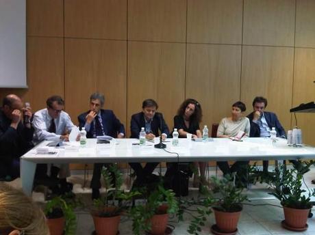 In foto: da sx Pino Bruno, Marco Pratellesi, Franco Giuliano, , Giuseppe Smorto, Anna Matteo, Maddalena Tulanti, Stefano Costantini