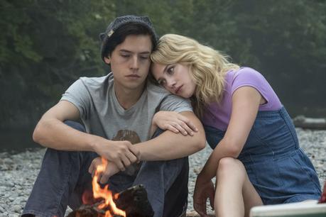 La terza stagione di Riverdale su Premium Stories (Sky 122 e DTT 319) La terza stagione di Riverdale su Premium Stories (Sky 122 e DTT 319)