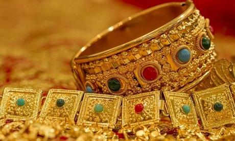 Rimedi della Nonna per pulire i gioielli d’oro Rimedi della Nonna per pulire i gioielli d’oro