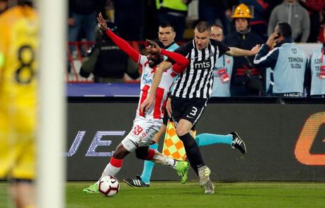 Calciomercato: Juve ad un passo da Pavlovic, giovane difensore serbo Calciomercato Juventus, Strahinja Pavlovic potrebbe arrivare gia dal prossimo anno