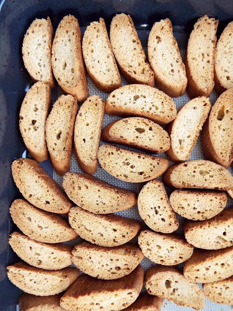 Biscotti del Lagaccio con lievito madre Biscotti del Lagaccio con lievito madre