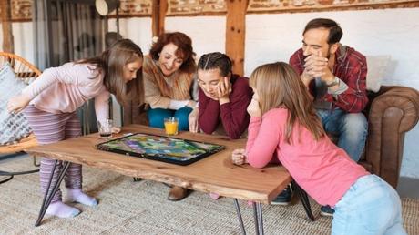 Archos rivoluziona il tablet e lo trasforma in un board game digitale Archos rivoluziona il tablet e lo trasforma in un board game digitale