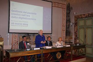 SANITA’ –ROMA. Italia fanalino di coda in UE per la sanità digitale: email e sms sono i più usati per comunicare con i medici SANITA’ –ROMA. Italia fanalino di coda in UE per la sanità digitale: email e sms sono i più usati per comunicare con i medici