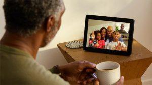 Amazon Alexa: attive le chiamate Skype. E ci sono anche i video musicali di Vevo Amazon Alexa: attive le chiamate Skype. E ci sono anche i video musicali di Vevo
