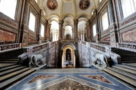 Reggia di Caserta, aumenta il prezzo del biglietto: si passa da 12 a 14 euro Reggia di Caserta