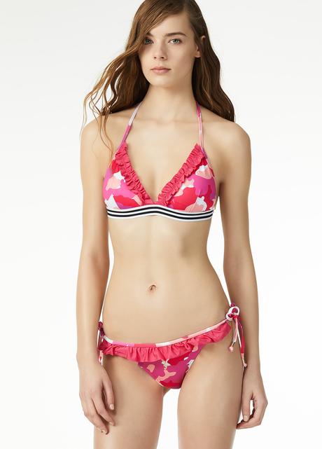 COLORATISSIMA E RICCA DI FASCINO.. È LA BEACHWEAR 2019 LIU JO SCOPRILA ORA! COLORATISSIMA E RICCA DI FASCINO.. È LA BEACHWEAR 2019 LIU JO SCOPRILA ORA!