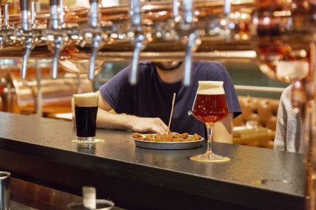 Eataly Roma: cosa si mangia e cosa si beve nella Nuova Birreria Eataly Roma: cosa si mangia e cosa si beve nella Nuova Birreria