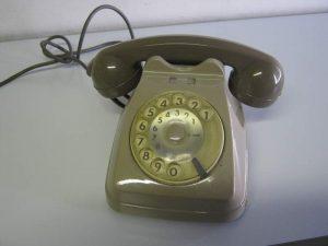 Come nasce la telefonia? la-nascita-del-telefono