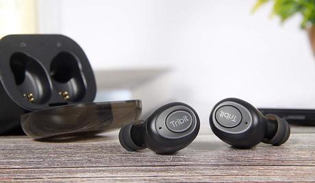 Tribit X1, gli auricolari true wireless comodi come AirPods: sconto a 29,99 euro Tribit X1, gli auricolari true wireless comodi come AirPods: sconto a 29,99 euro