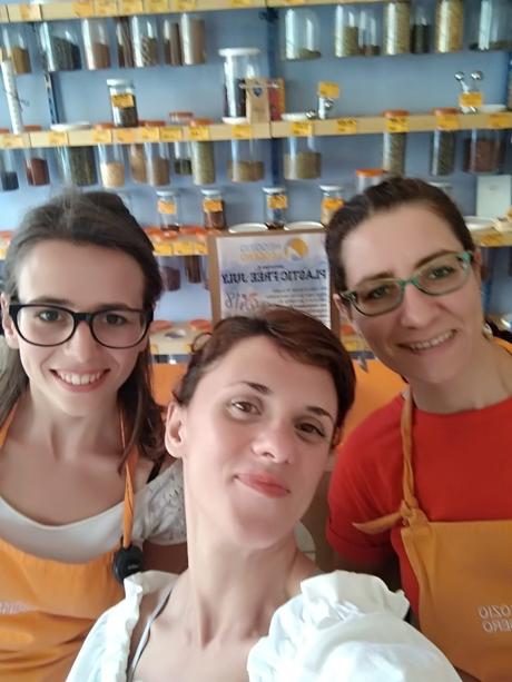 Il cibo come natura comanda: niente plastica, scegli lo sfuso Il cibo come natura comanda: niente plastica, scegli lo sfuso