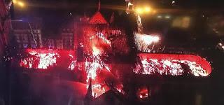 Il rogo di Notre Dame e il karma del Capricorno Il rogo di Notre Dame e il karma del Capricorno